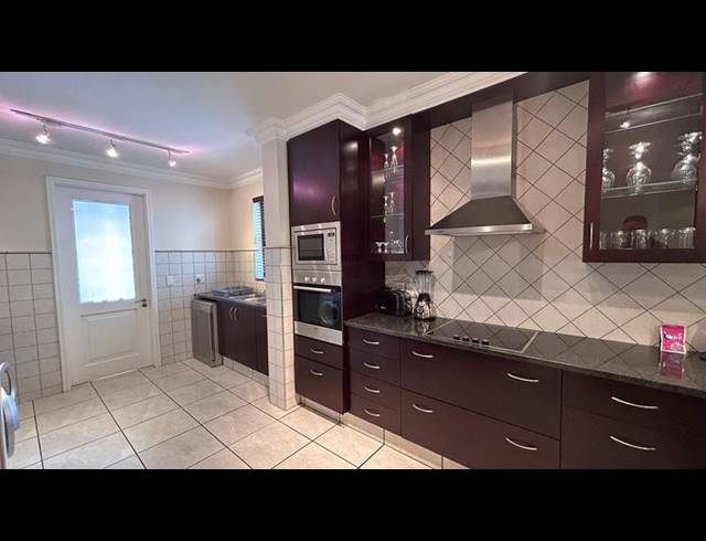2 BEDROOM PROPERTY TO RENT IN BEDFORDVIEW